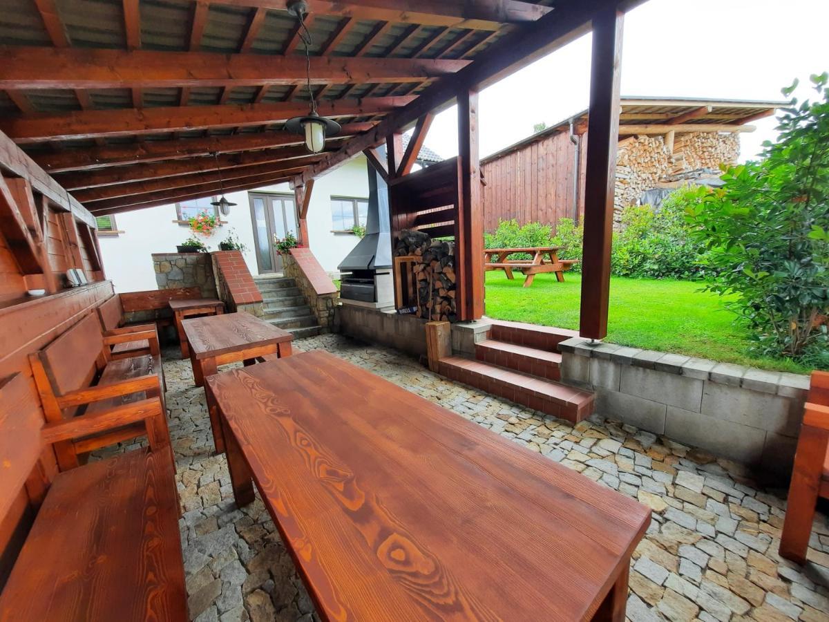 Nad Hristem 441 Appartement Horní Planá Buitenkant foto